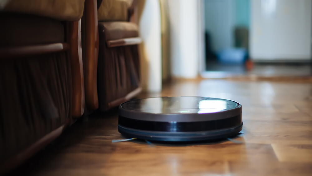 will-a-robot-vacuum-cleaner-roll-over-a-threshold