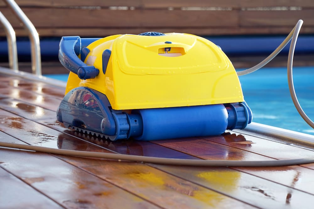 Best pool cleaning robot